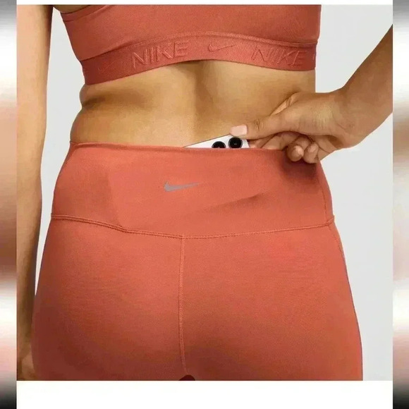 NWT Womens Nike One High Waisted 8" Biker Shorts With Pockets Burnt Sunrise - Picture 8 of 11